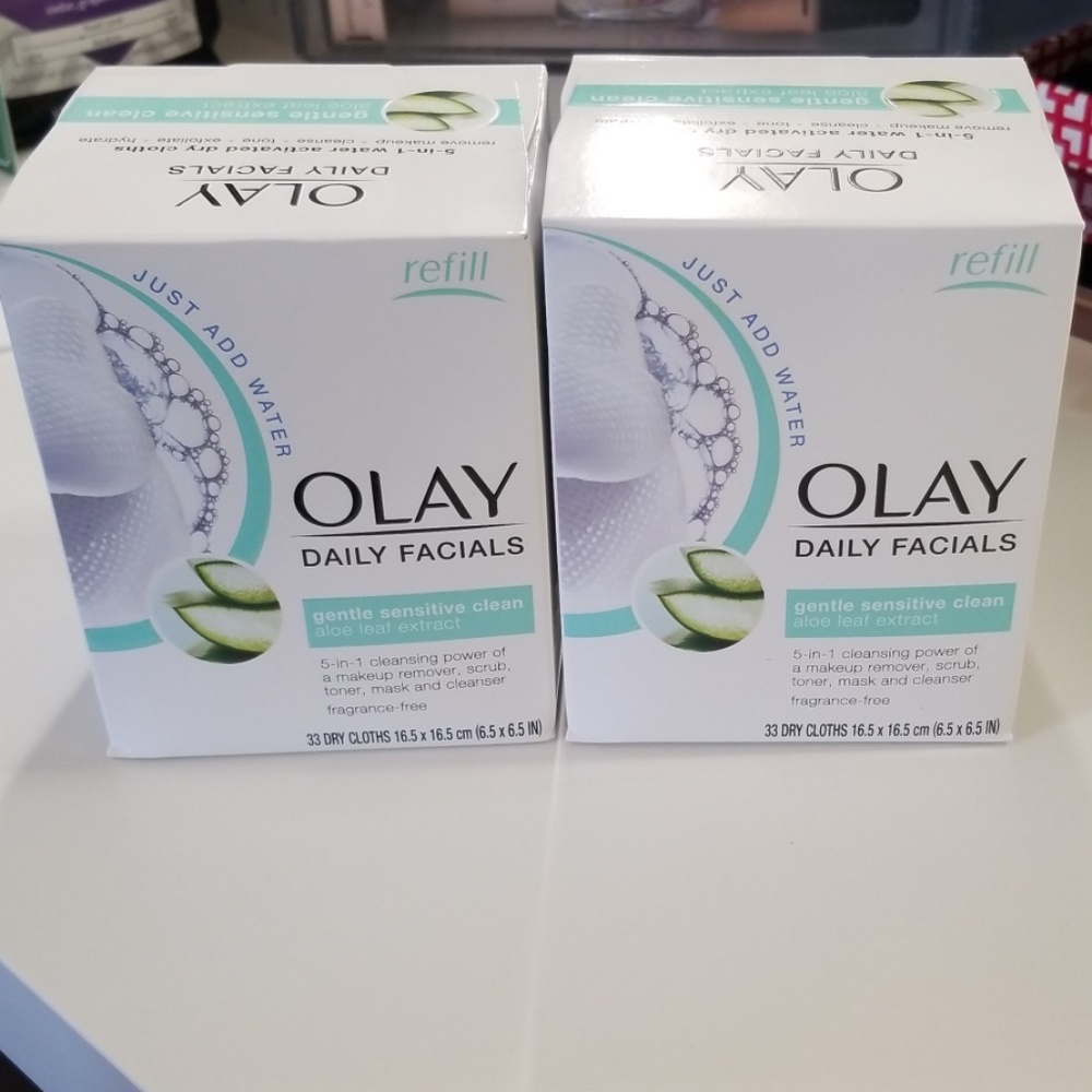 Olay Daily Facials 5-in-1 water activated cloths